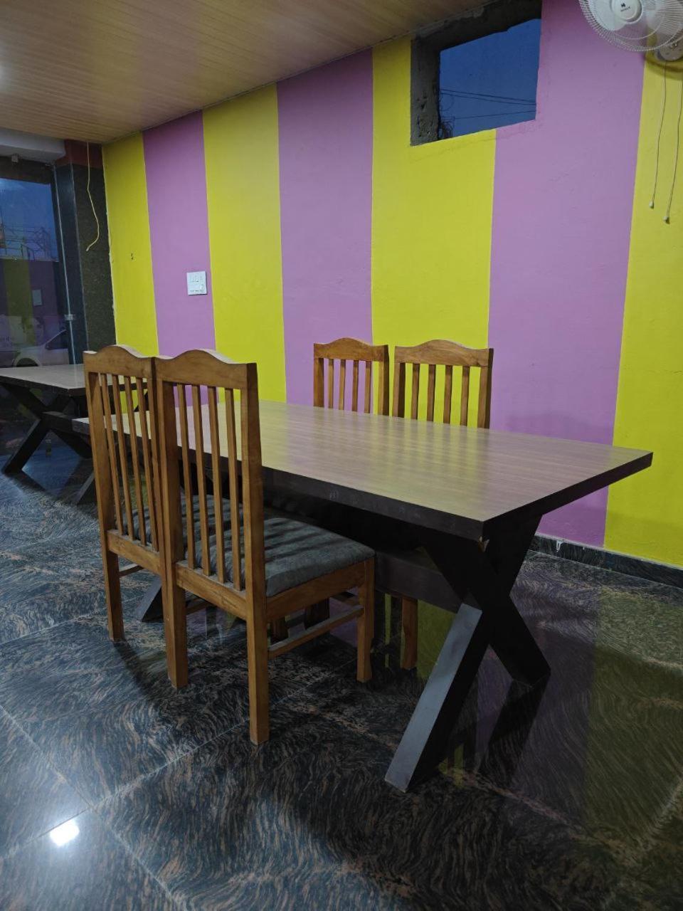 Hotel Shyam Sarover And Restaurant Ringas Bagian luar foto